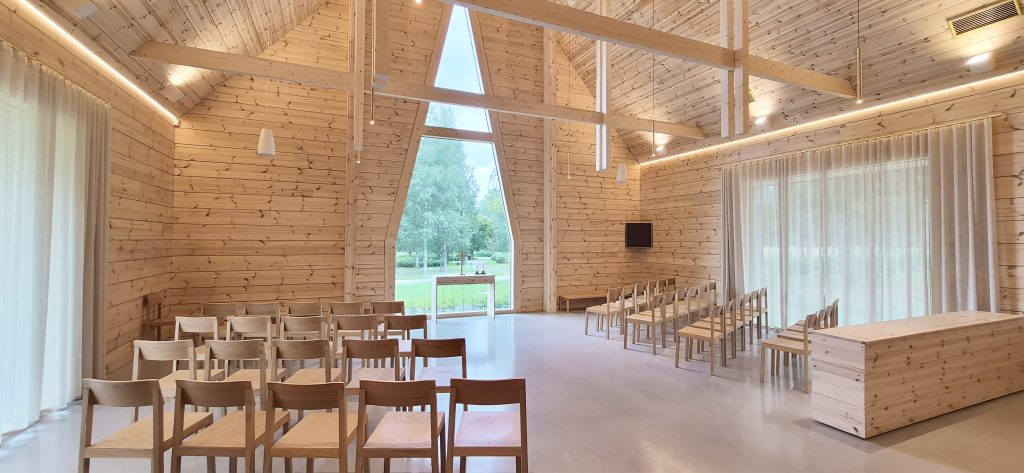 Reworked Arktis Tempo t35 wooden chairs at Vihti funeral chapel
